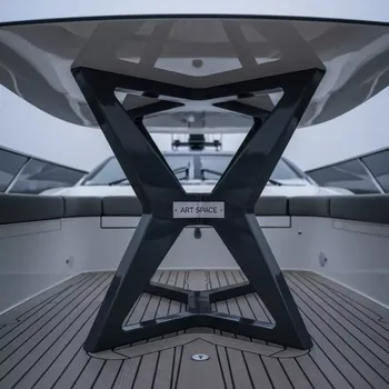 Аренда Подстолье металлическое Классика NEW на VIP-яхте (Имеретинский порт) — ART SPACE