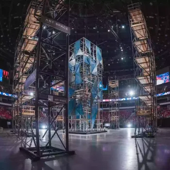 Аренда Леса рамные строительные в Red Arena — ART SPACE