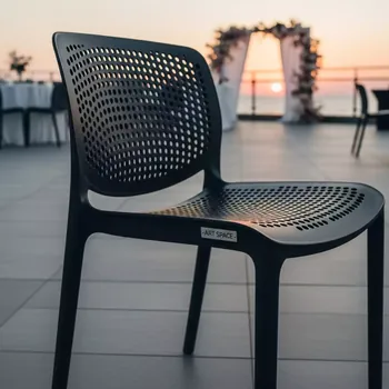 Аренда Стул пластиковый Marcel в Imeretinskiy Hotel — ART SPACE