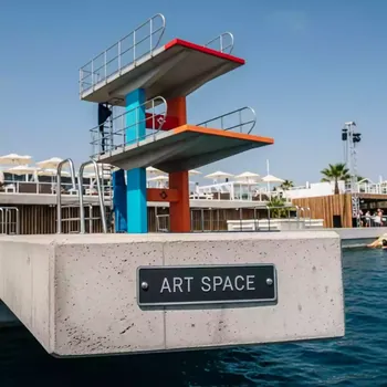 Аренда Вышка водная в пляжном клубе Del Mar — ART SPACE