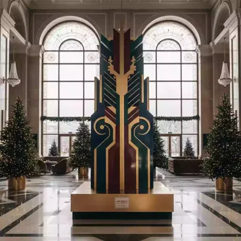 Аренда Морфология 'СССР' в Маринс Парк Отеле — ART SPACE