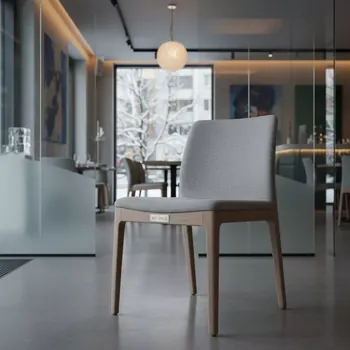 Аренда Стул Right серый в ресторане «Sanremo» — ART SPACE