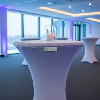 Аренда Скатерть для коктейльного стола белая d 280 см в Radisson Blu Resort & Congress Centre — ART SPACE