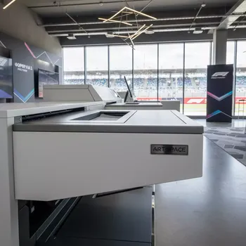 Аренда Лоток выходной Konica Minolta OT 513 в Pullman Sochi Centre — ART SPACE
