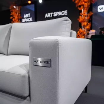 Аренда Диван двухместный Pilar Sofa в ОКЦ «Галактика» — ART SPACE