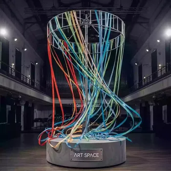 Аренда Ленточная карусель в Зале органной и камерной музыки — ART SPACE