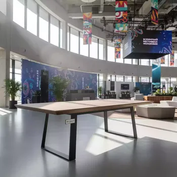 Аренда Стол деревянный обеденный Wing в VK Stadium Sirius — ART SPACE