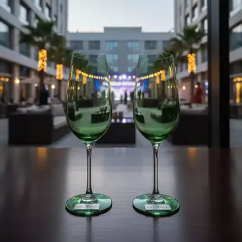 Аренда Бокалы зеленые МЮССЕ с флюте набор из 2 в Courtyard by Marriott Sochi — ART SPACE