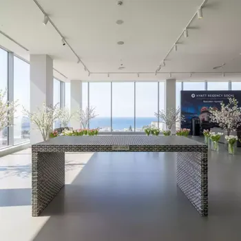 Аренда Стол Gella из искусственного ротанга в отеле Hyatt Regency Sochi — ART SPACE