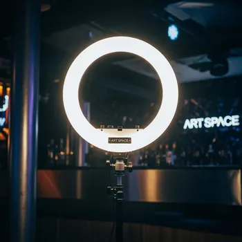 Аренда Лампы селфи круглые Okira LED Ring FD 480ii в пляжном клубе Del Mar — ART SPACE