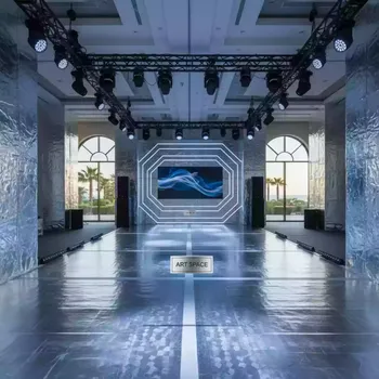 Аренда Полиэтилен вспененный фольгированный в Radisson Blu Resort & Congress Centre — ART SPACE