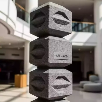 Аренда Тотем из биопластика Threebu Totem 4 Special в Mövenpick Hotel — ART SPACE