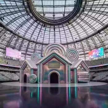 Аренда Батут конфетный домик на арене «Фишт» — ART SPACE