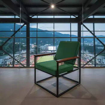 Аренда Шезлонг с подлокотниками зеленый в Skypark Sochi — ART SPACE