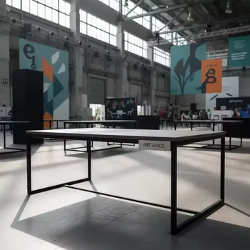 Аренда Столы переговорные 150х75 см в Red Arena — ART SPACE