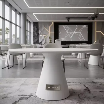 Аренда Стол пластиковый обеденный Ikon белый 790х710 мм в Courtyard by Marriott Sochi — ART SPACE