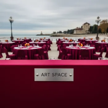 Аренда Текстиль для мероприятия на Имеретинской набережной — ART SPACE