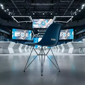 Аренда Стул дизайнерский Eames стиль DSW хром на арене «Фишт» — ART SPACE
