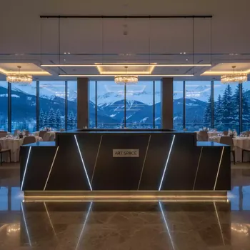 Аренда Стойка ресепшн sr 7 в Golden Tulip Rosa Khutor — ART SPACE