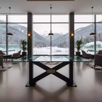 Аренда Стол Brut стеклянный в Radisson Hotel Rosa Khutor — ART SPACE