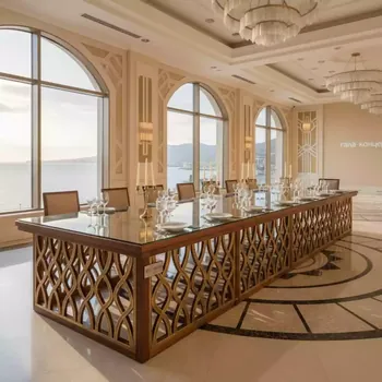 Аренда Стол обеденный Канцлер Rotang Lux 2 метра в City Park Hotel Sochi — ART SPACE