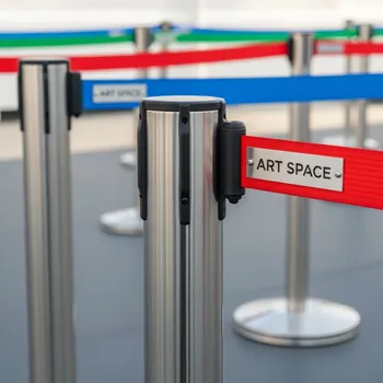Аренда Столбики с лентой на теплоходе «Дагомыс» — ART SPACE