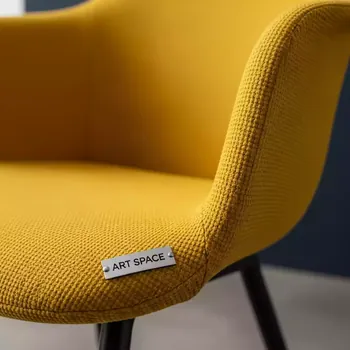Аренда Чехол Е 07 на стул Eames в ресторане «Сыроварня» — ART SPACE