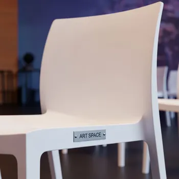 Аренда Стул пластиковый XSera в Green Flow Hotel — ART SPACE