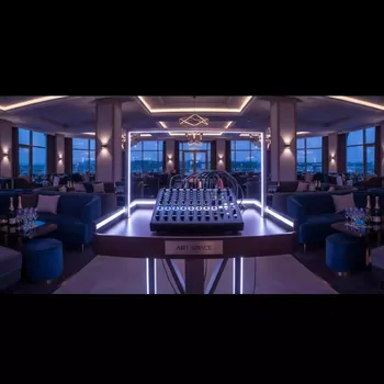Аренда Микшерный пульт цифровой Behringer XR18 в Grand Karat Sochi — ART SPACE