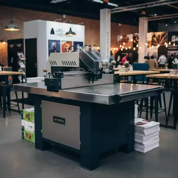 Аренда Резак для бумаги Rigo Hydrocut 750 в ресторане «Sanremo» — ART SPACE