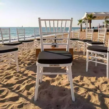 Аренда Сидушка для стула Кьявари черная 4 см на пляже «Маяк» — ART SPACE