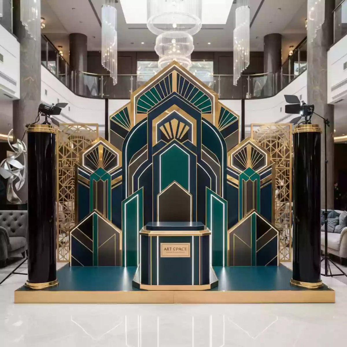 Аренда Фотозона брендированная в Mantera Supreme — ART SPACE