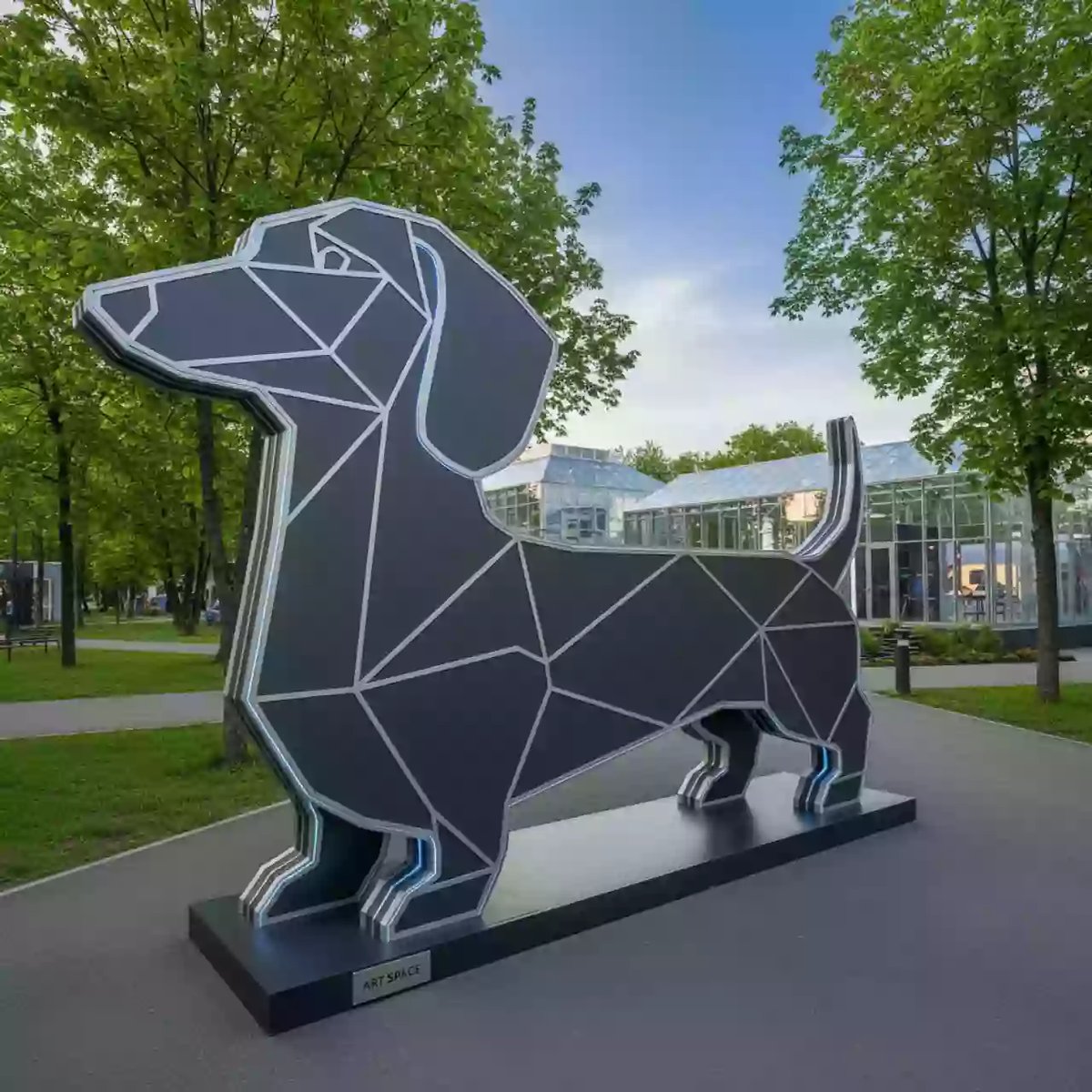 Аренда Фотозона выход таксы в пром в парке «Ривьера» — ART SPACE