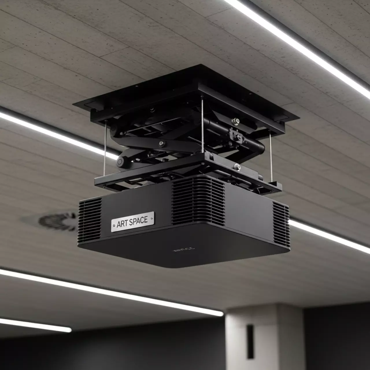 Аренда Лифт Wize Pro PL100B
