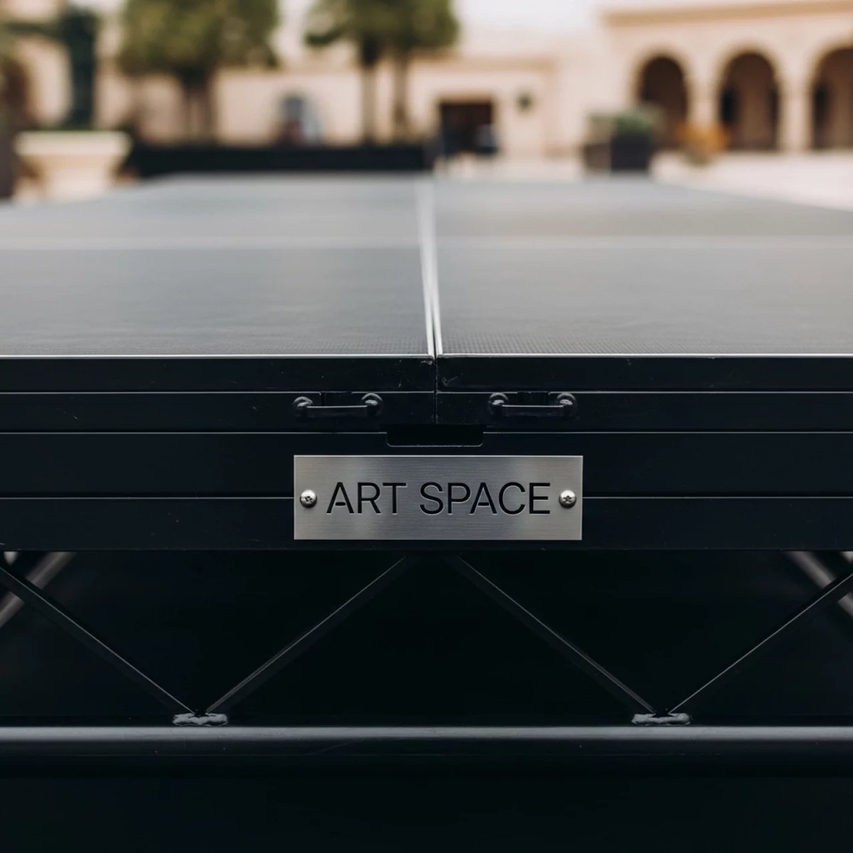 Аренда Сцена односкатная 4х3 черная в санатории «Русь» — ART SPACE