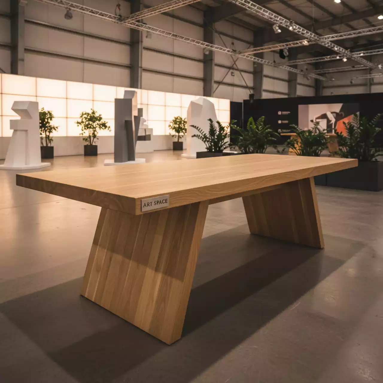 Аренда Стол Old Wood 120х75 2032LW на Сочи Автодроме — ART SPACE