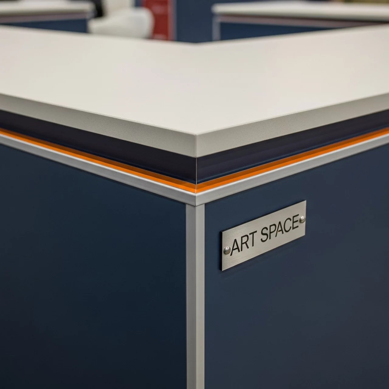 Аренда Столешница стальная Break Corner Top в Mercure Сочи Центр — ART SPACE