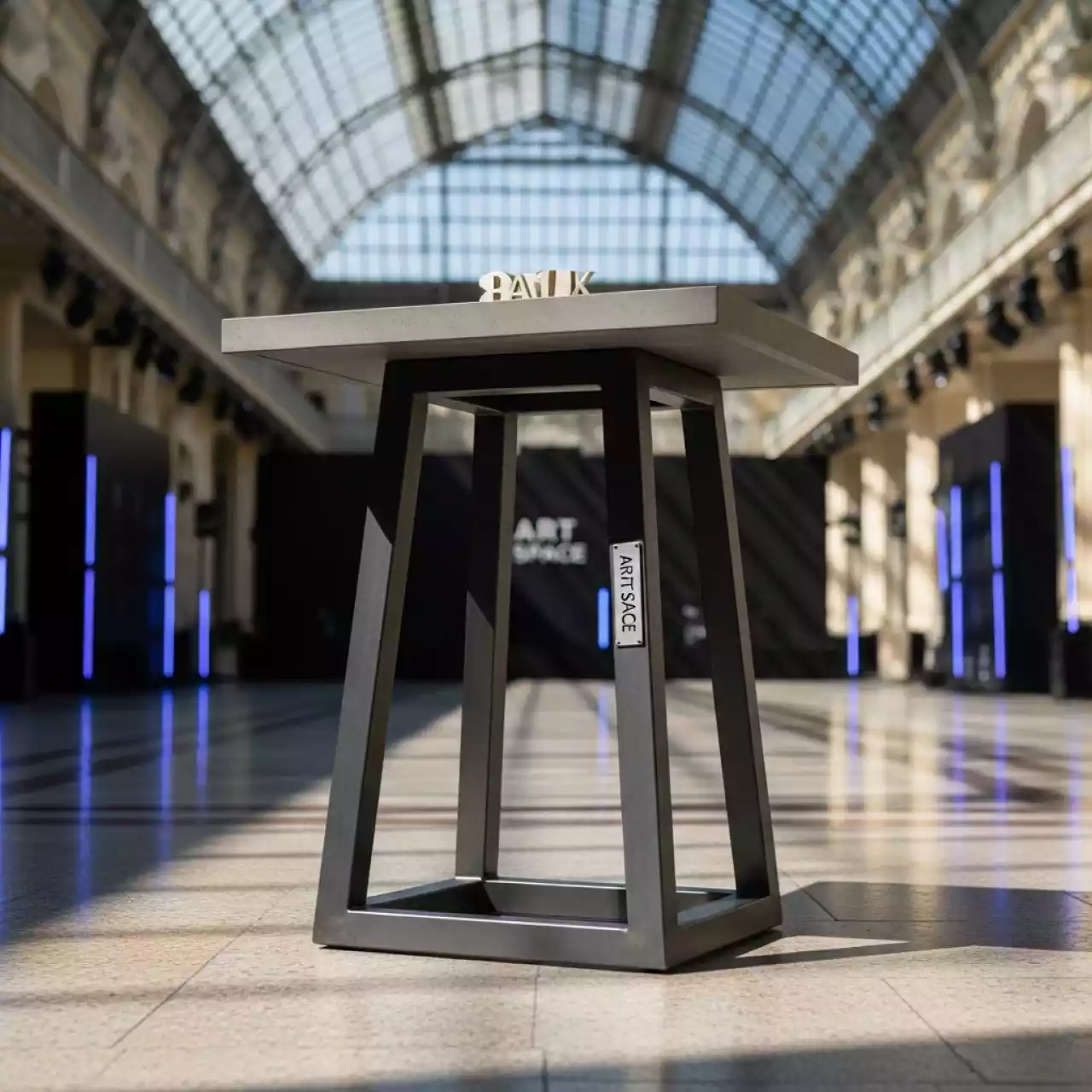 Аренда Столик 137 в ледовом дворце «Роза Хутор» — ART SPACE