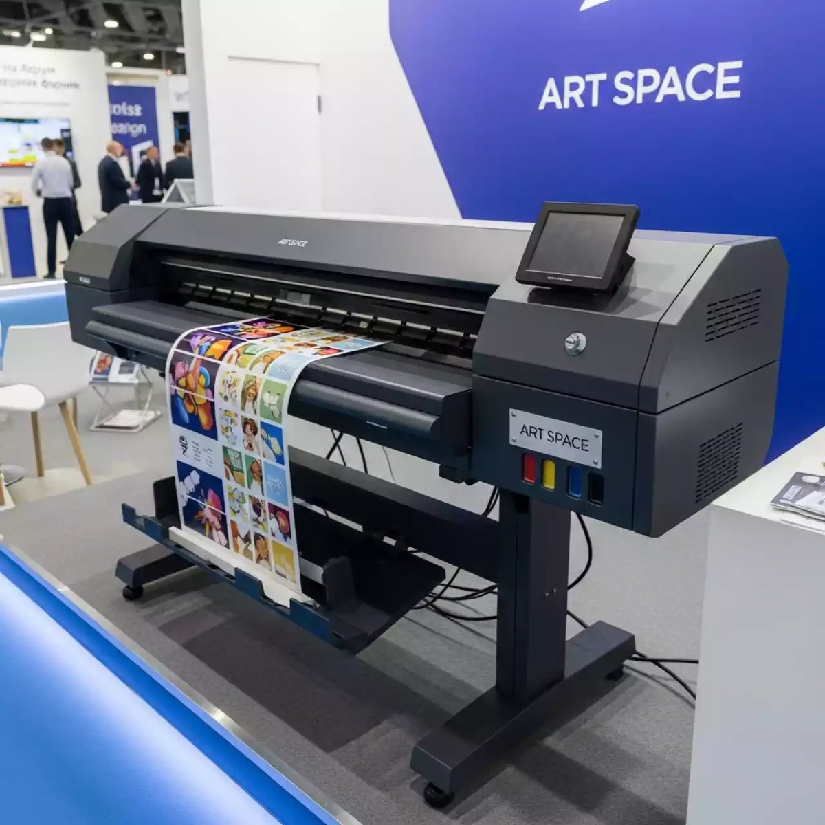 Аренда Струйный плоттер Epson SureColor SC P8000 STD C11CE42301A8 на арене «Фишт»