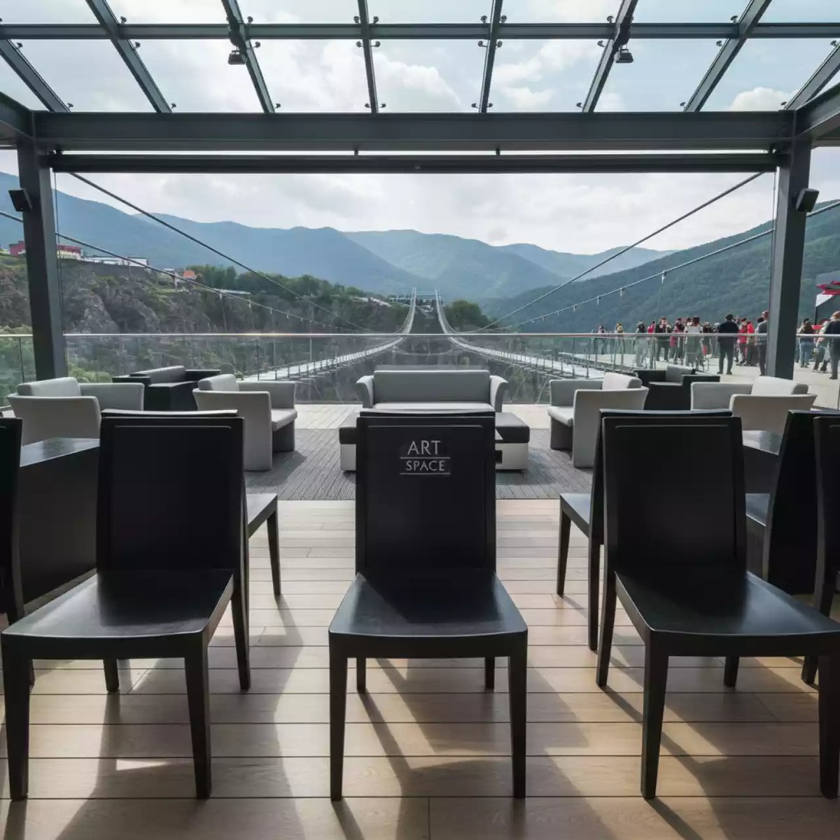 Аренда Стул черный Adde в Skypark Sochi